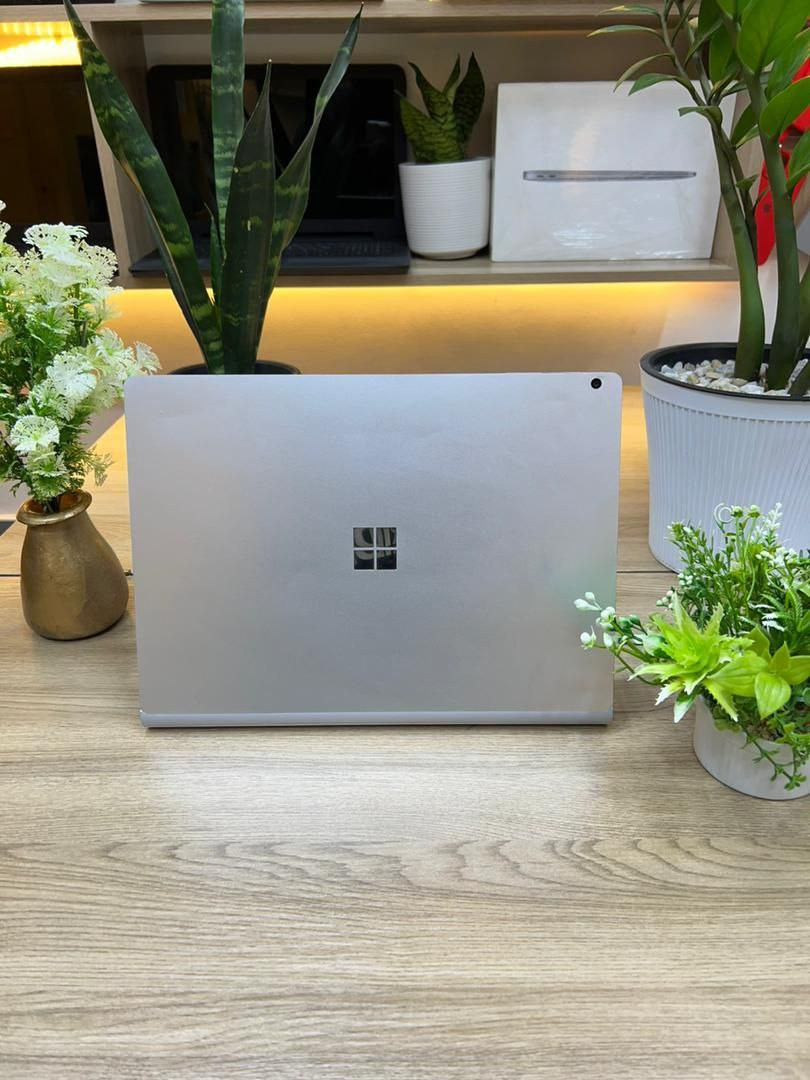 *HP Surface Book corei7 ultra slim *? 6th génération