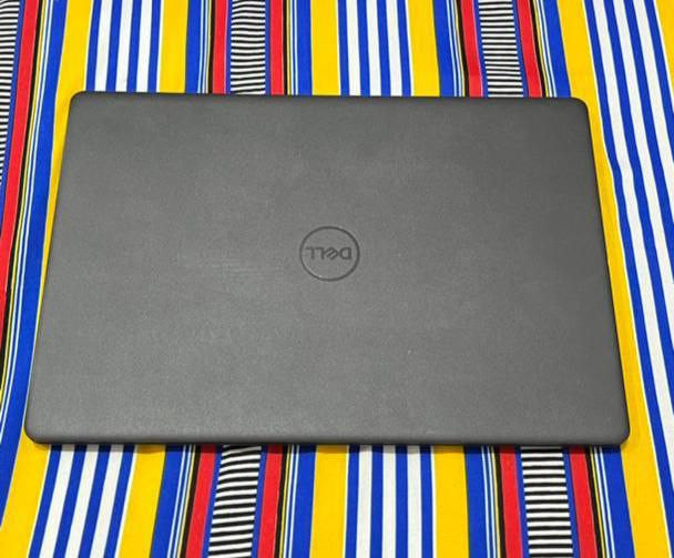 * DELL INSPIRON 3501* Core i5  Ram 8gb  Ssd 256gb 10th generation