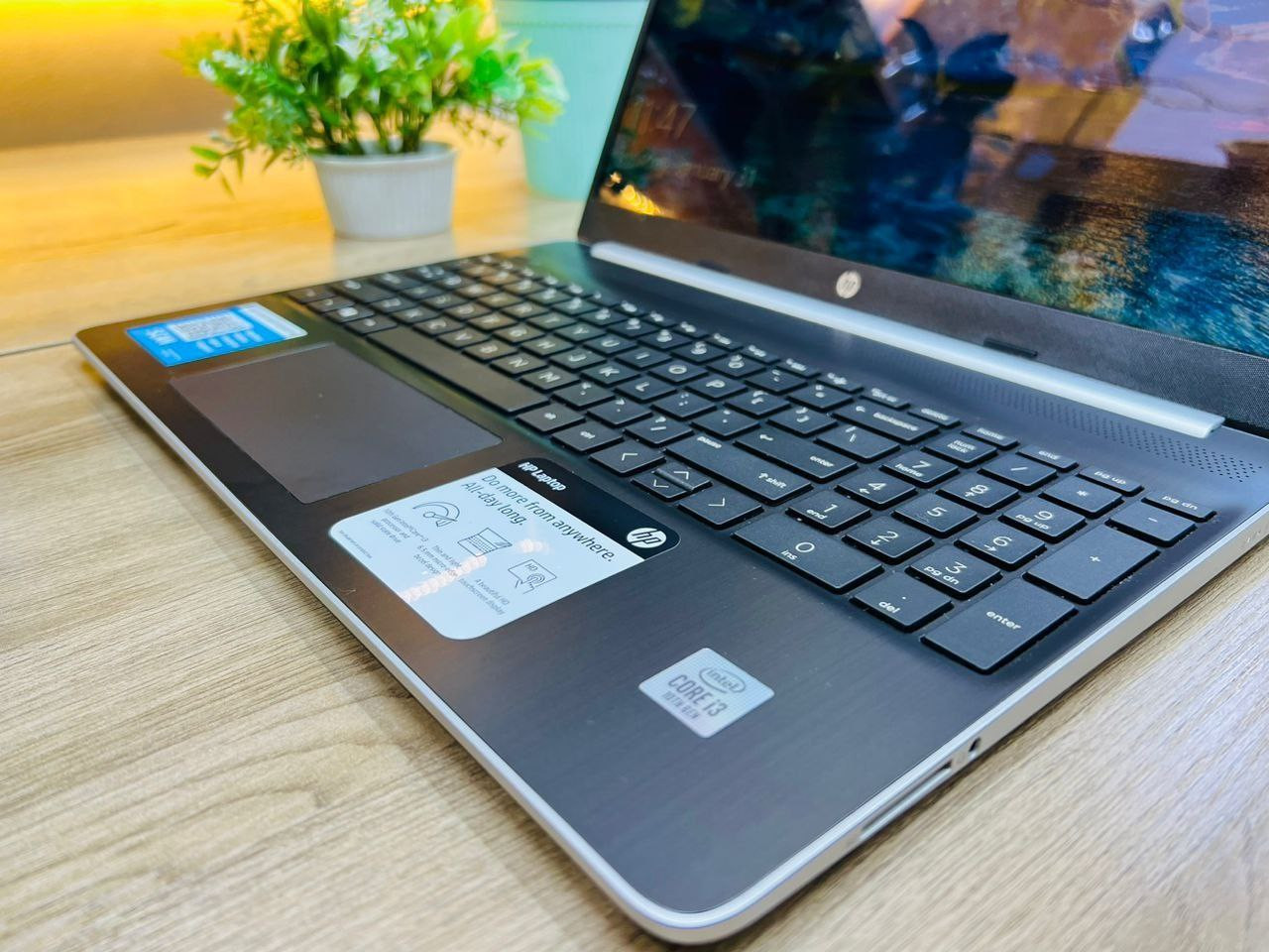 HP Laptop 15-dy 1074nr Core i3-1005G1 10th gen