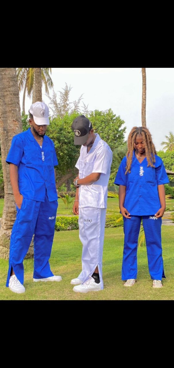 Marque BUMAYE  Look Classic  Ensemble BUMAYE made in Togo