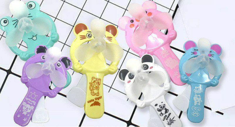 ComOne:Nouveau ventilateur portable Mini ventilateur de dessin animé pressé à la main, petit cadeau d'été