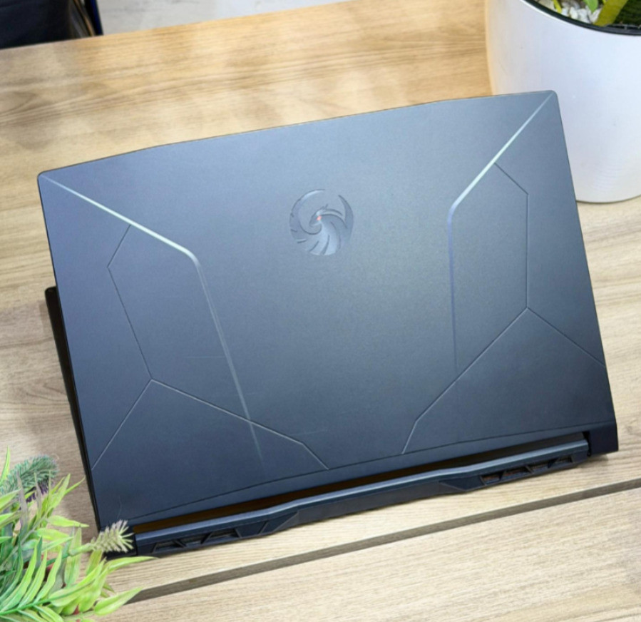 Oulu technologie: MSI Bravo 15 RYZEN 7 AMD RADEON RX 5500M 04Go